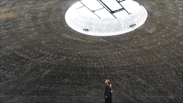 Eine Innenansicht der Kuppel im Zarasai Kulturzentrum, Litauen.